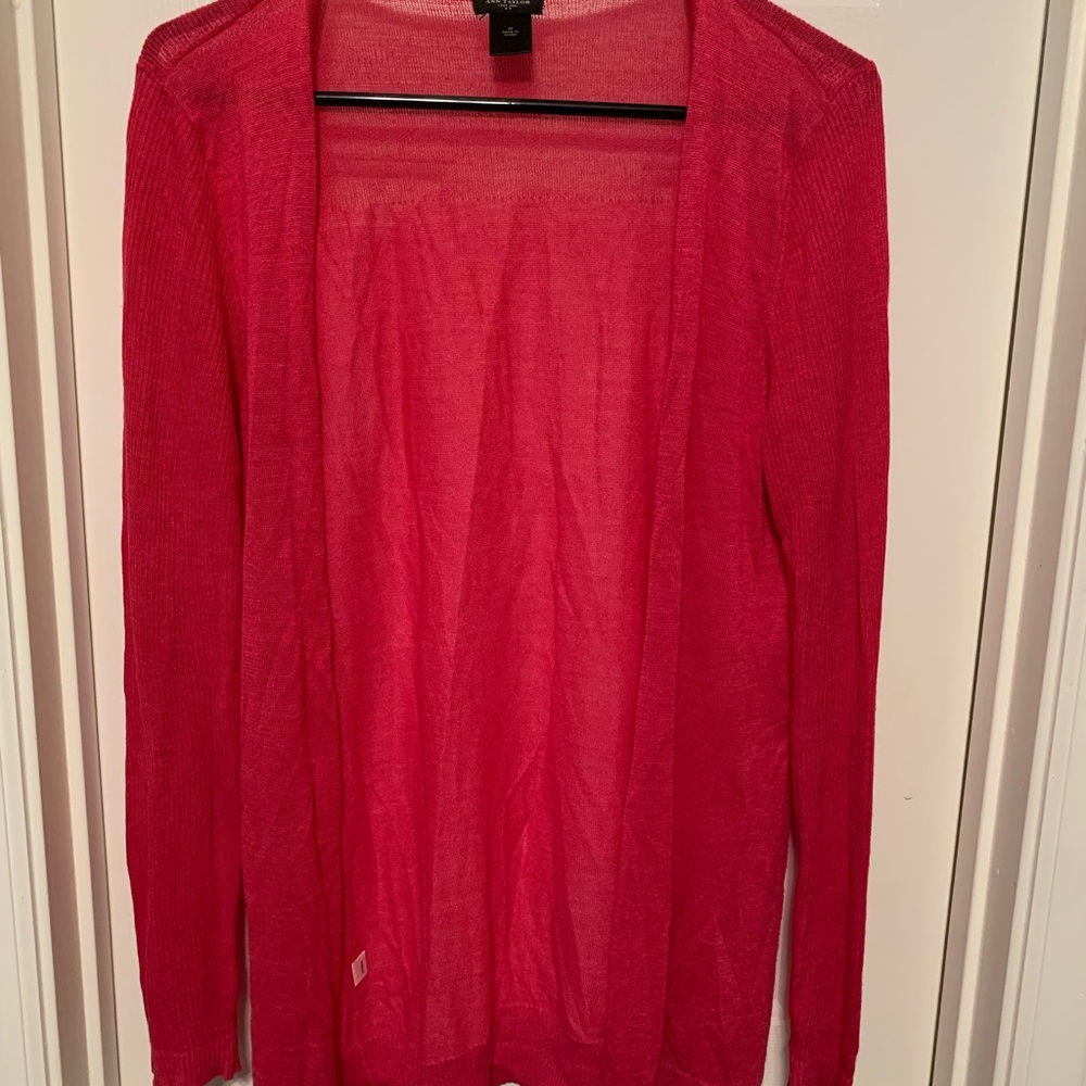 Like New, hot pink, Ann Taylor cardigan